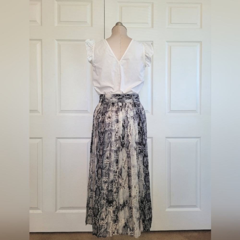 Kate Spade Ruffle Top - Picture 6 of 10